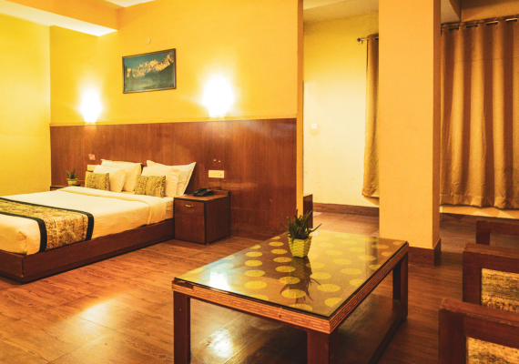 Experience comfort redefined in Greendale Residence's Deluxe Room – elegant interiors with all modern amenities await you.